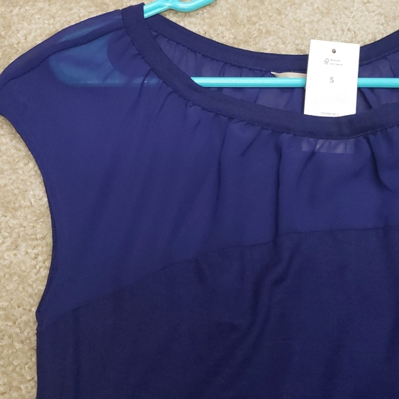 NWT Banana Republic Sheer SS Top - Picture 5 of 6